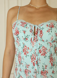 Bailey Rose Floral Print Dress in Light Blue