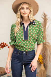 Piping Detailed Collar Retro Inspired Printed Knit Top