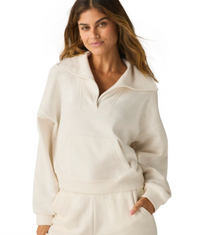 Beyond Yoga - Street Smart Pull Over - Fresh Snow