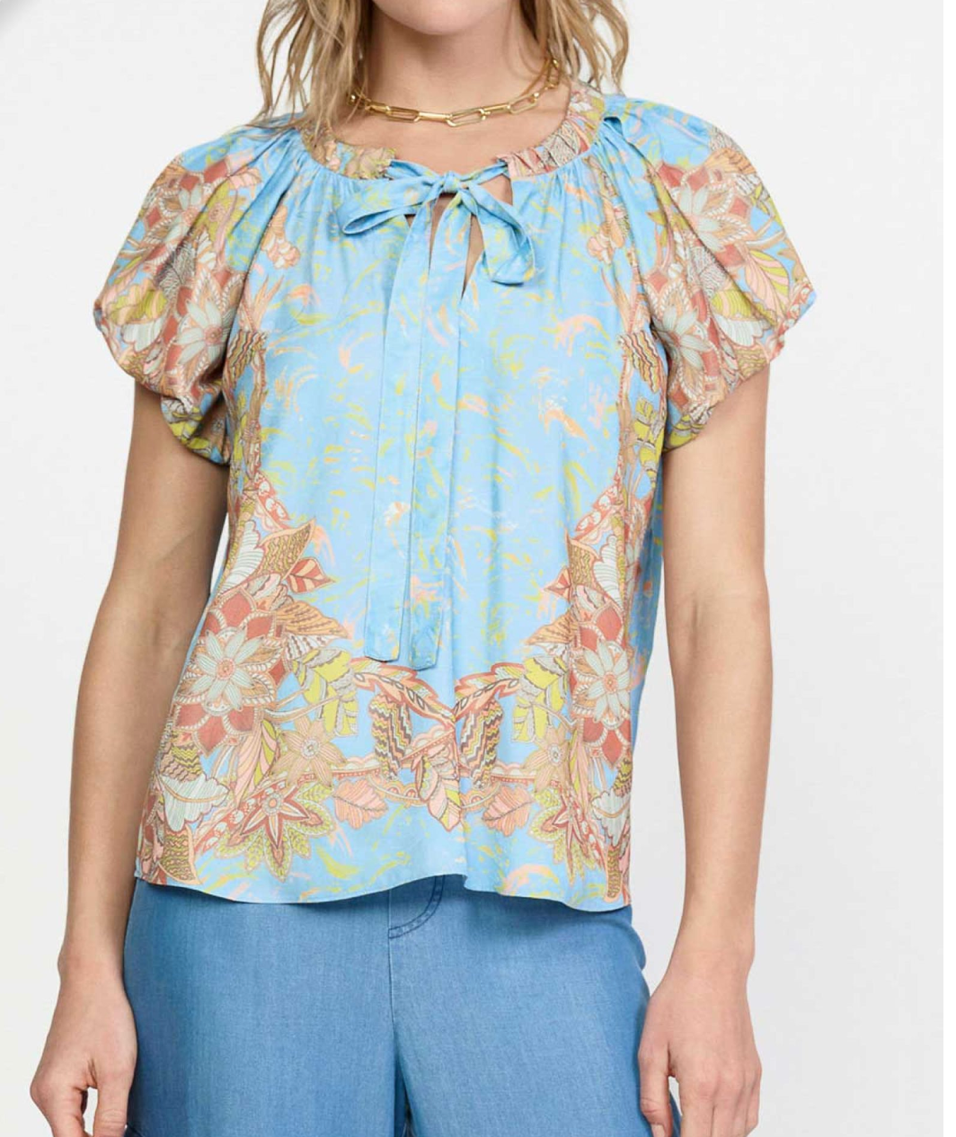 Current Air Sky and Sand Bubble Short Sleeve Border Print Split Neck