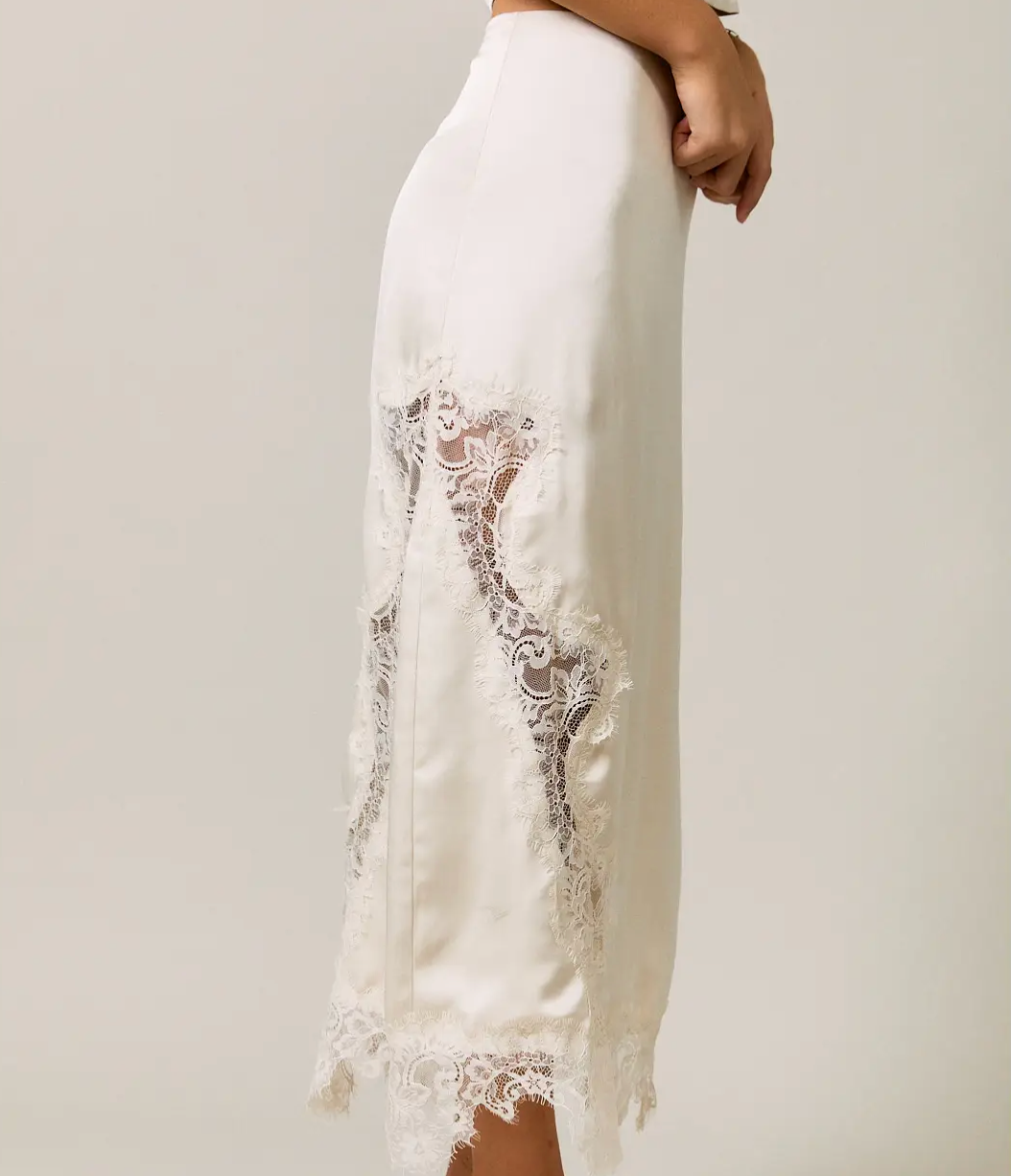 Mid Waist Lace Trim Detail Bias Midi Skirt-Cream