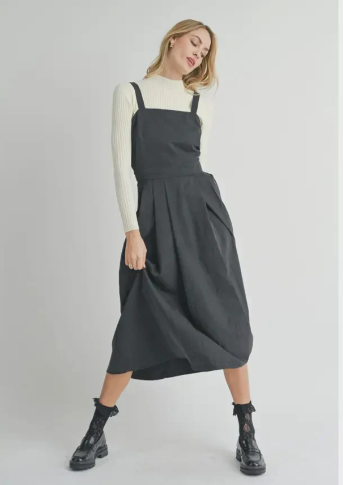 Sadie & Sage Olive Groves Front Pleat Midi Dress Black