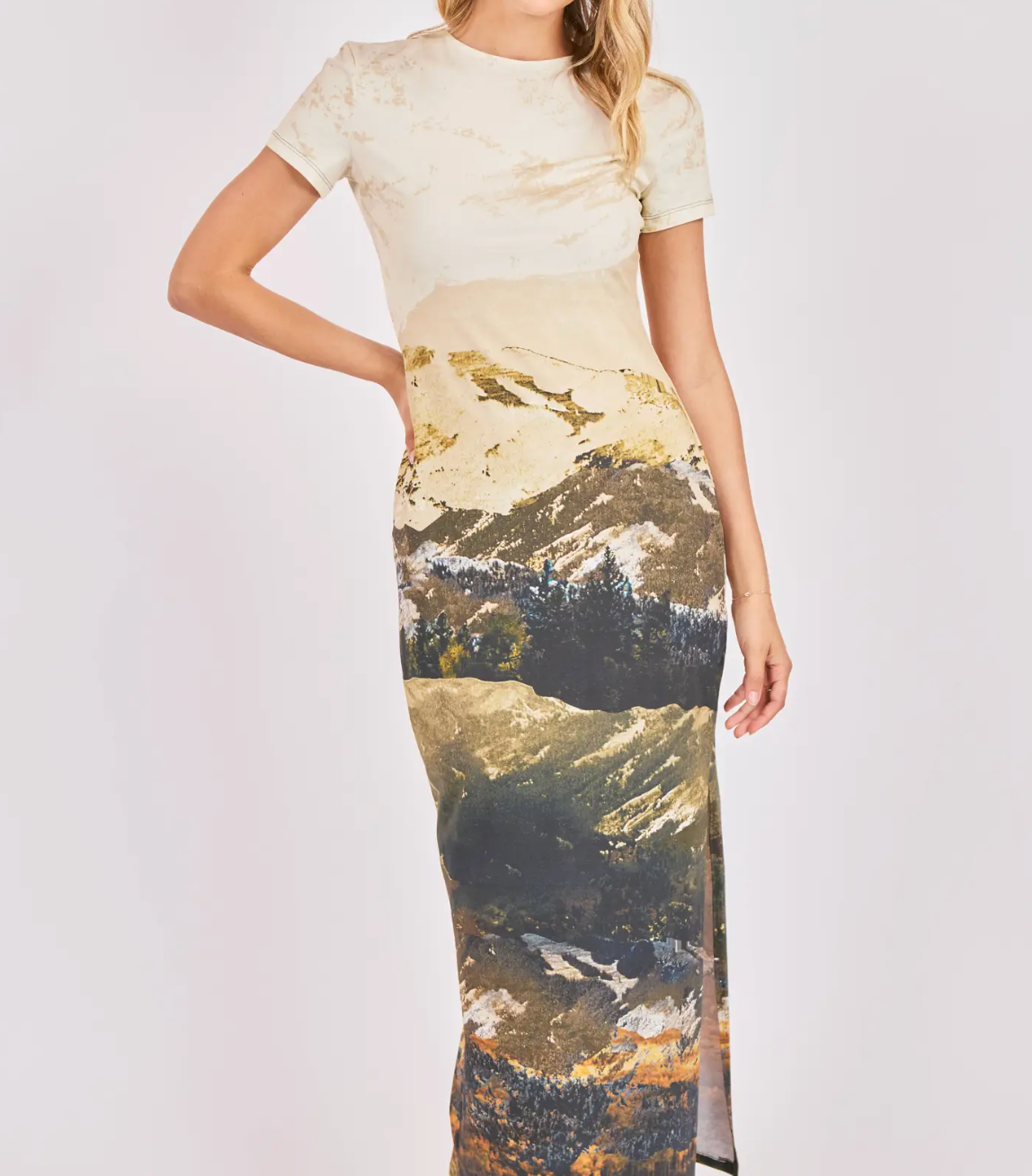 Wondrous Sight Knit Graphic Maxi Dress