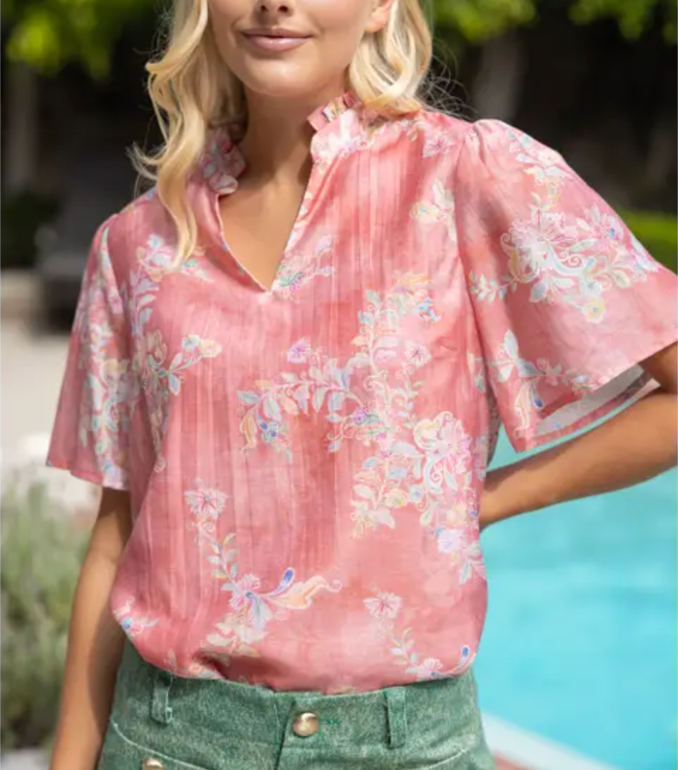 Ruffled V-Neck Floral Top Pink