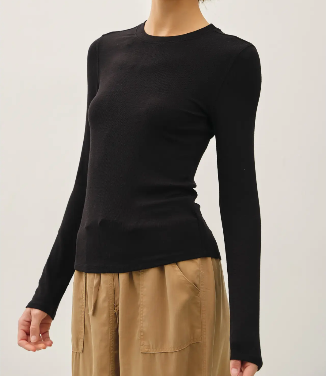 Ribbed Crewneck Longsleeve Basic Top-Black