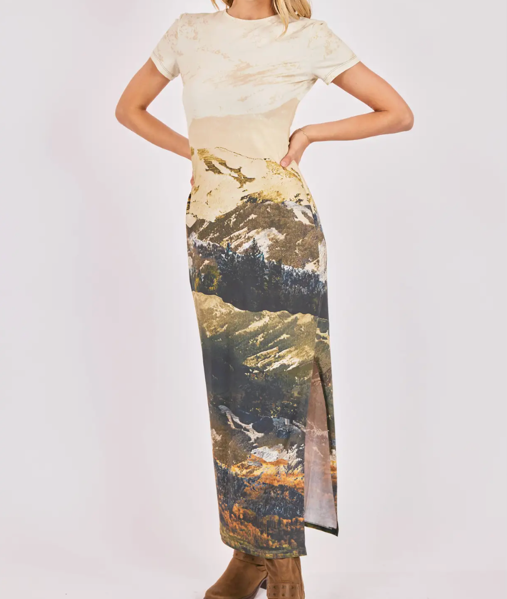 Wondrous Sight Knit Graphic Maxi Dress