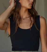 Double Layered Seamless Top-Black