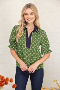 Piping Detailed Collar Retro Inspired Printed Knit Top